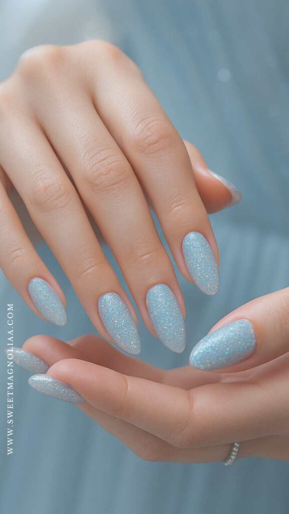 Winter Nail Designs: 19. Frosted Fantasy Nails