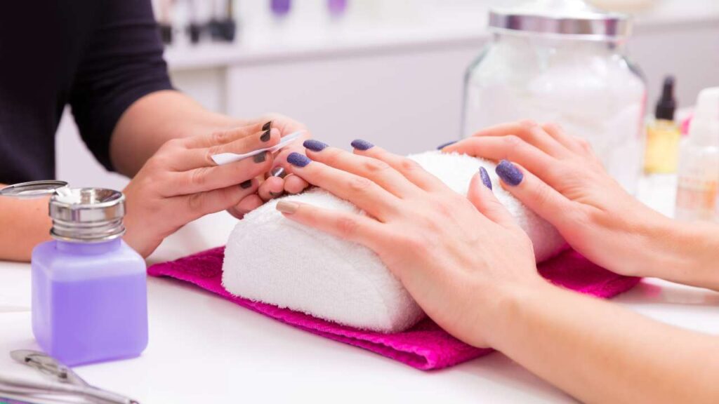 15+ Amazon Nail Accessories for a Salon-Like Manicure